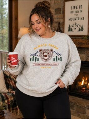 Tim Hortons Bear Graphic Crewneck Sweatshirt Oatmeal Cozy Cottagecore Pullover